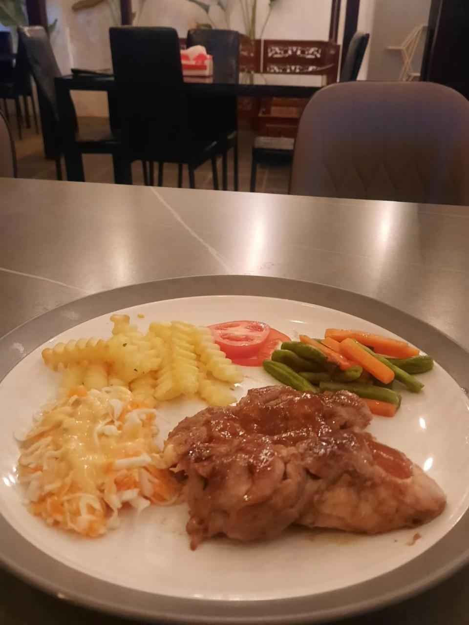 Baronda Guest House 소롱 외부 사진