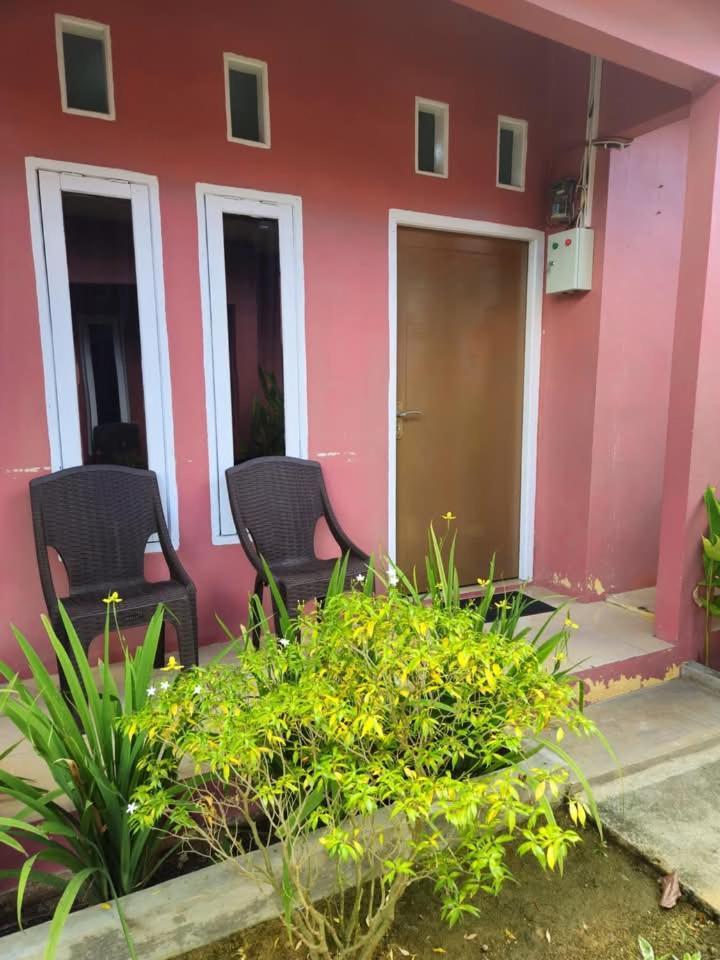 Baronda Guest House 소롱 외부 사진